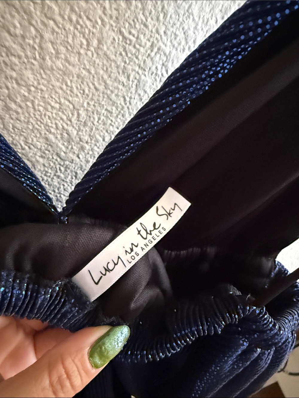 Lucy in the sky Navy Blue V-Neck Tie-Strap romper - Picture 4 of 6